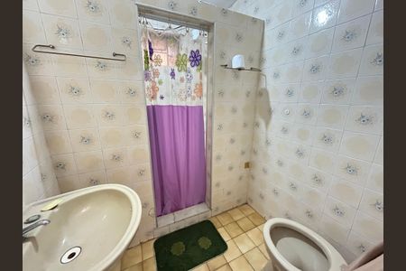 Casa à venda com 347m², 7 quartos e 5 vagasBanheiro casa 2