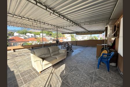 Casa à venda com 347m², 7 quartos e 5 vagasTerraço