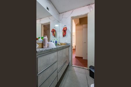 Apartamento à venda com 104m², 3 quartos e 1 vagaBanheiro da Suíte