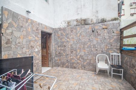 Casa à venda com 300m², 4 quartos e 2 vagas Casa à venda com 300m², 4 quartos e 2 vagasÁrea comum