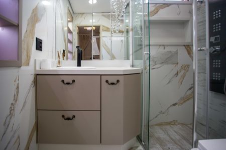 Apartamento à venda com 67m², 1 quarto e 1 vagaBanheiro da Suíte