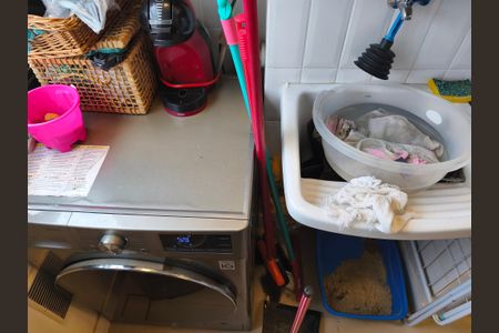 Apartamento à venda com 42m², 2 quartos e 1 vaga Apartamento à venda com 42m², 2 quartos e 1 vagaÁrea de Serviço