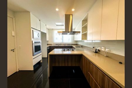 Apartamento à venda com 500m², 4 quartos e 5 vagas