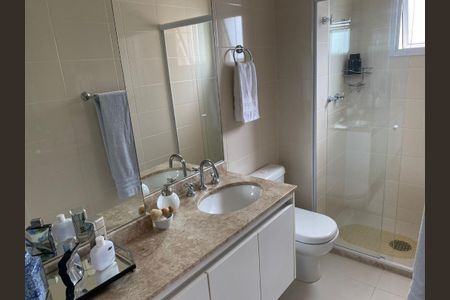 Apartamento à venda com 214m², 3 quartos e 3 vagas