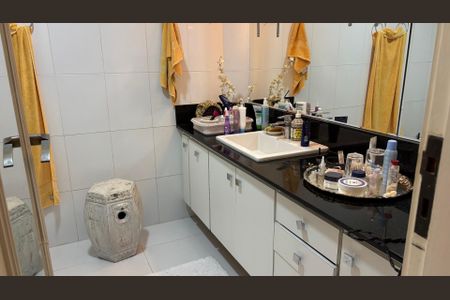 Apartamento à venda com 210m², 3 quartos e 2 vagas