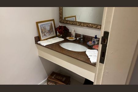 Apartamento à venda com 210m², 3 quartos e 2 vagas