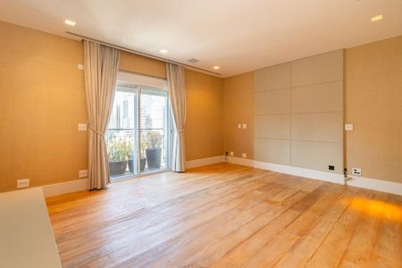 Apartamento à venda com 390m², 2 quartos e 6 vagas