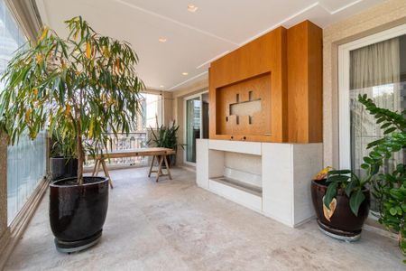 Apartamento à venda com 390m², 2 quartos e 6 vagas