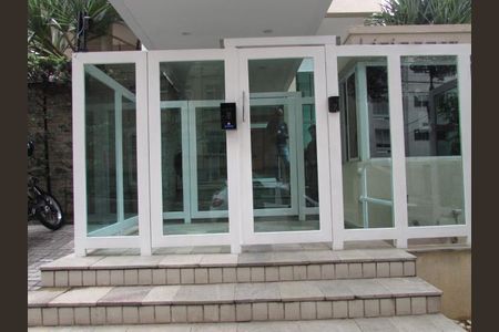 Apartamento à venda com 148m², 4 quartos e 3 vagas