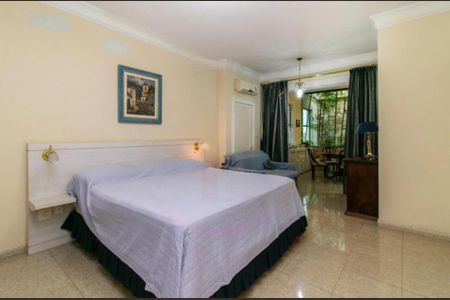 Casa à venda com 1022m², 4 quartos e 8 vagas