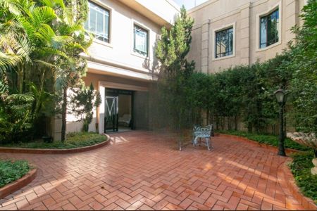 Casa à venda com 1022m², 4 quartos e 8 vagas