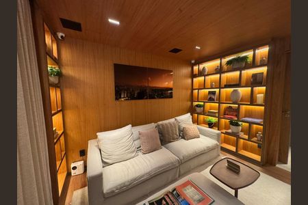 Apartamento à venda com 355m², 4 quartos e 4 vagas