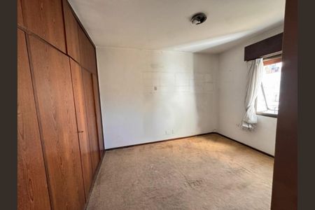 Apartamento à venda com 230m², 3 quartos e 3 vagas