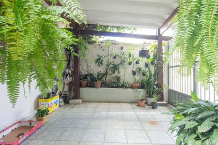 Casa à venda com 90m², 2 quartos e 1 vaga Casa à venda com 90m², 2 quartos e 1 vagaGaragem