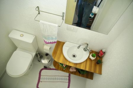 Apartamento à venda com 65m², 2 quartos e 1 vagaBanheiro de Serviço