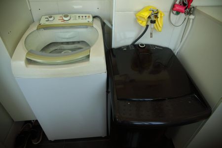 Apartamento à venda com 65m², 2 quartos e 1 vagaÁrea de Serviço