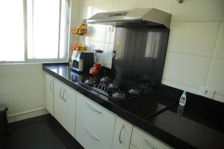 Apartamento à venda com 65m², 2 quartos e 1 vagaCozinha