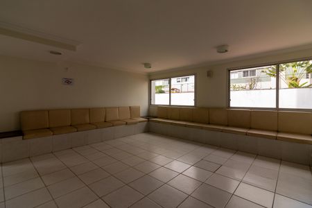 Apartamento à venda com 83m², 3 quartos e 1 vaga Apartamento à venda com 83m², 3 quartos e 1 vagaÁrea comum - Salão de festas