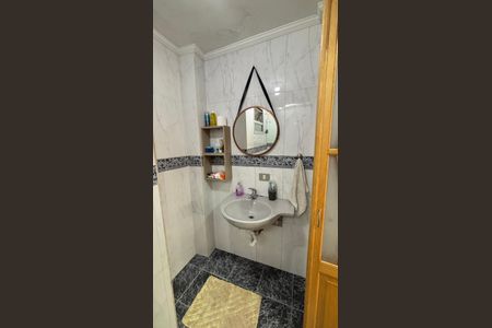 Apartamento à venda com 73m², 2 quartos e sem vaga Apartamento à venda com 73m², 2 quartos e sem vagaBanheiro