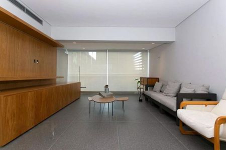 Apartamento para alugar com 3 quartos, 132m² em Itaim Bibi, São Paulo