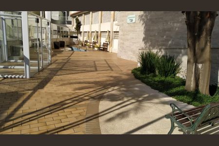 Apartamento à venda com 105m², 2 quartos e 2 vagas