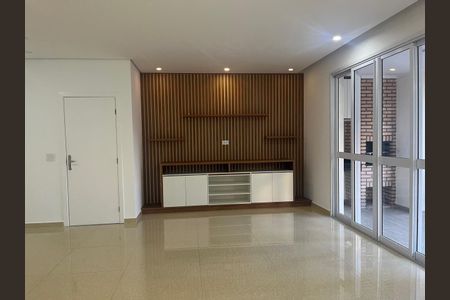 Apartamento à venda com 4 quartos, 162m² em Moema, São Paulo