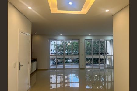 Apartamento à venda com 4 quartos, 162m² em Moema, São Paulo