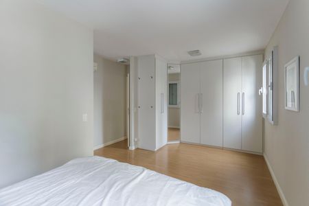  Suíte de apartamento à venda com 1 quarto, 82m² em Vila Olímpia, São Paulo