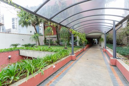 Apartamento à venda com 82m², 1 quarto e 1 vagaÁrea comum