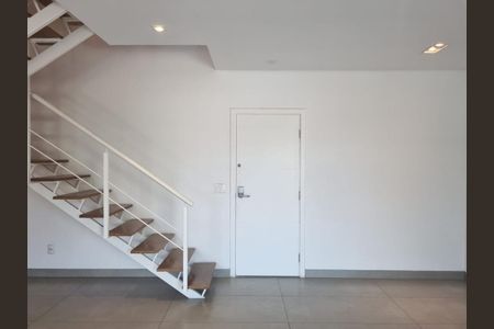 Apartamento à venda com 128m², 2 quartos e 2 vagas