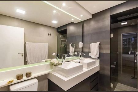 Apartamento à venda com 180m², 3 quartos e 2 vagas