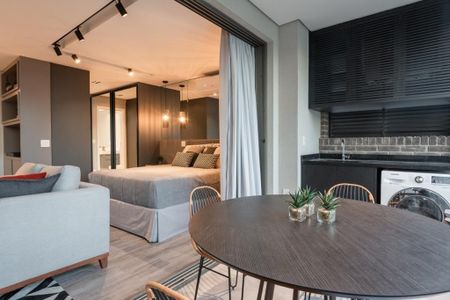 Apartamento à venda com 1 quarto, 61m² em Moema, São Paulo
