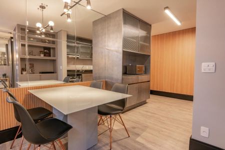 Apartamento à venda com 61m², 1 quarto e 1 vaga