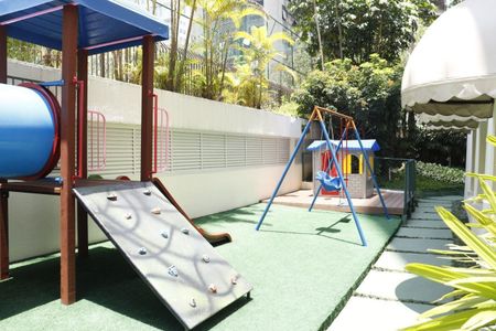 Apartamento à venda com 170m², 4 quartos e 2 vagas