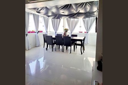 Apartamento à venda com 144m², 4 quartos e 2 vagas