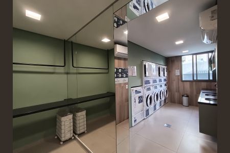 Apartamento à venda com 28m², 1 quarto e sem vagaÁrea comum - Lavanderia