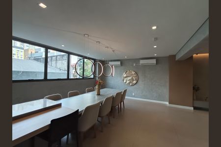 Apartamento à venda com 28m², 1 quarto e sem vagaÁrea comum - Salão de festas