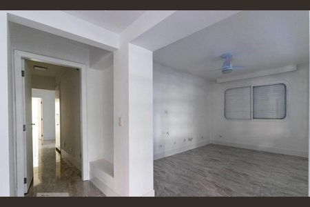 Apartamento à venda com 3 quartos, 210m² em Indianópolis, São Paulo