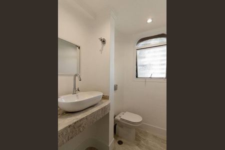 Apartamento à venda com 3 quartos, 210m² em Indianópolis, São Paulo