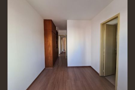 Apartamento à venda com 2 quartos, 76m² em Vila Olímpia, São Paulo