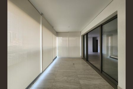 Apartamento à venda com 144m², 3 quartos e 2 vagas