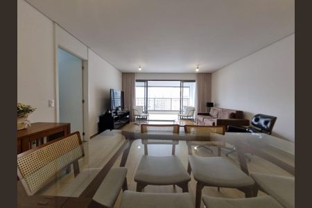 Apartamento à venda com 3 quartos, 149m² em Indianópolis, São Paulo