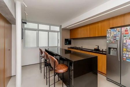 Apartamento à venda com 90m², 1 quarto e 1 vaga