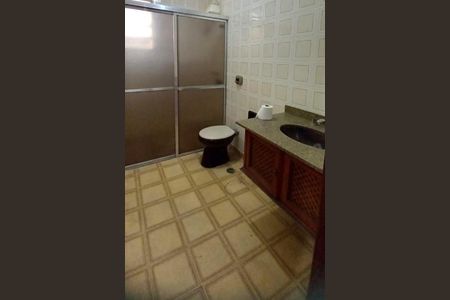 Casa à venda com 149m², 3 quartos e 2 vagas