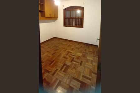 Casa à venda com 149m², 3 quartos e 2 vagas
