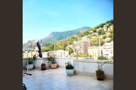 Apartamento à venda com 148m², 2 quartos e 1 vaga