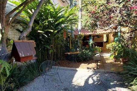 Casa à venda com 313m², 3 quartos e 4 vagas