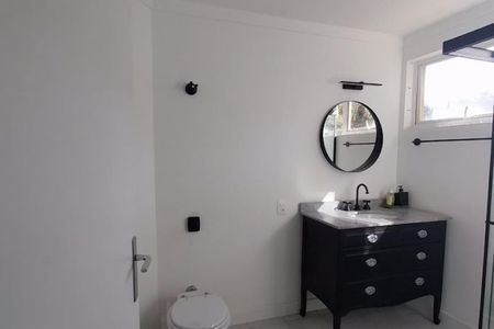 Casa à venda com 313m², 3 quartos e 4 vagas