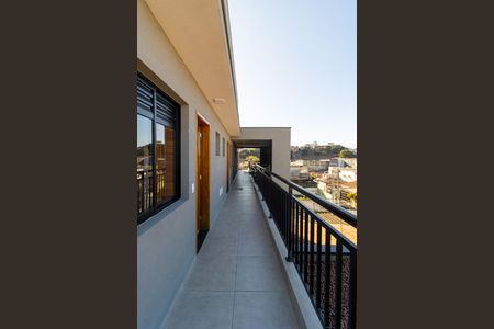 Apartamento à venda com 33m², 1 quarto e sem vaga Apartamento à venda com 33m², 1 quarto e sem vagaVaranda