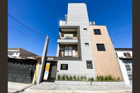 Apartamento à venda com 33m², 1 quarto e sem vaga Apartamento à venda com 33m², 1 quarto e sem vagaFachada